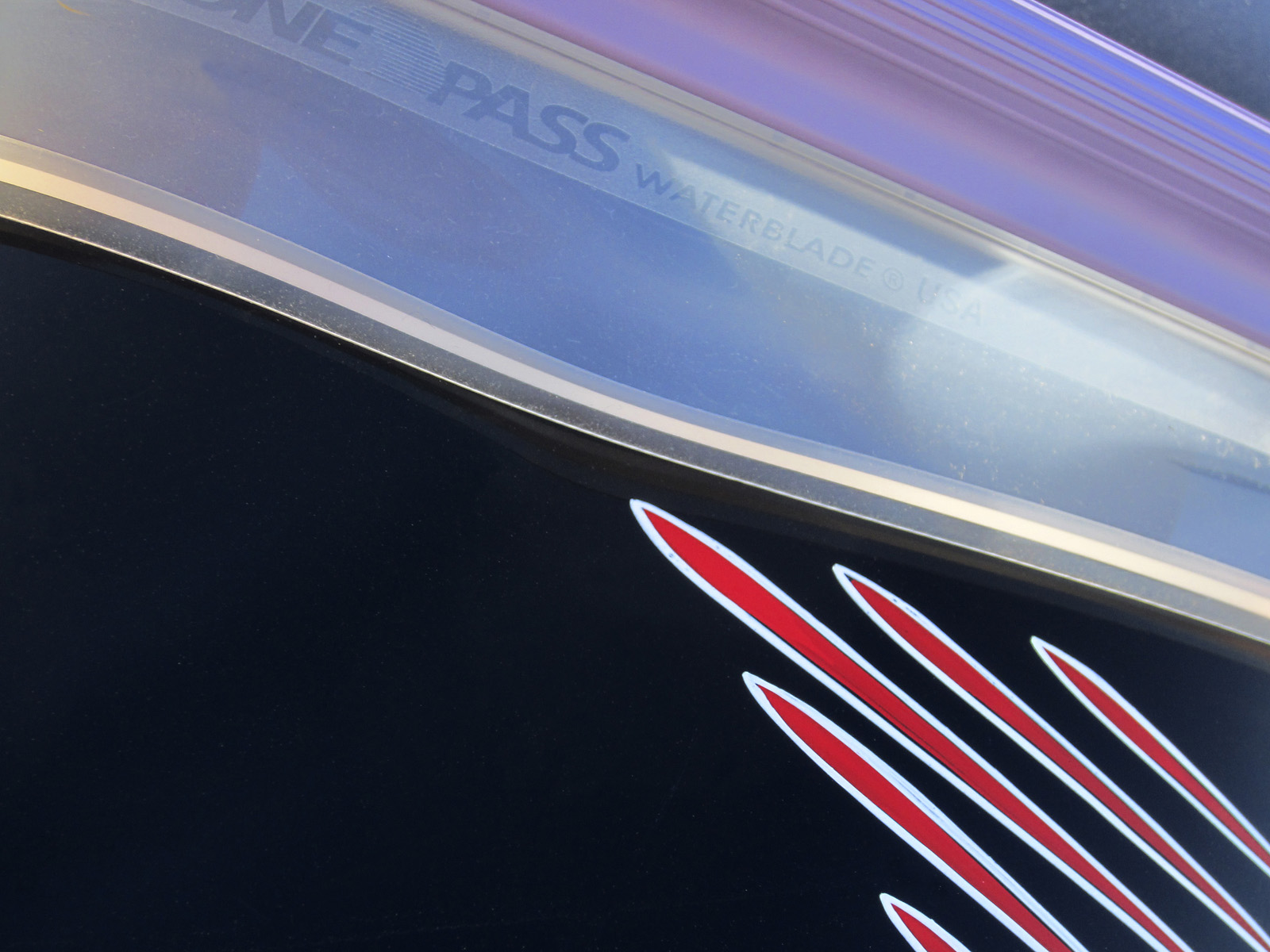 One Pass Waterblade Classic 12 Inch Water Blade with Bonus Microfiber